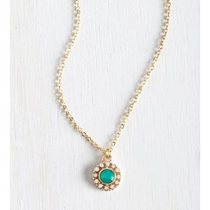 Host Pick ✨ ModCloth Delicate Drop Necklace ✨